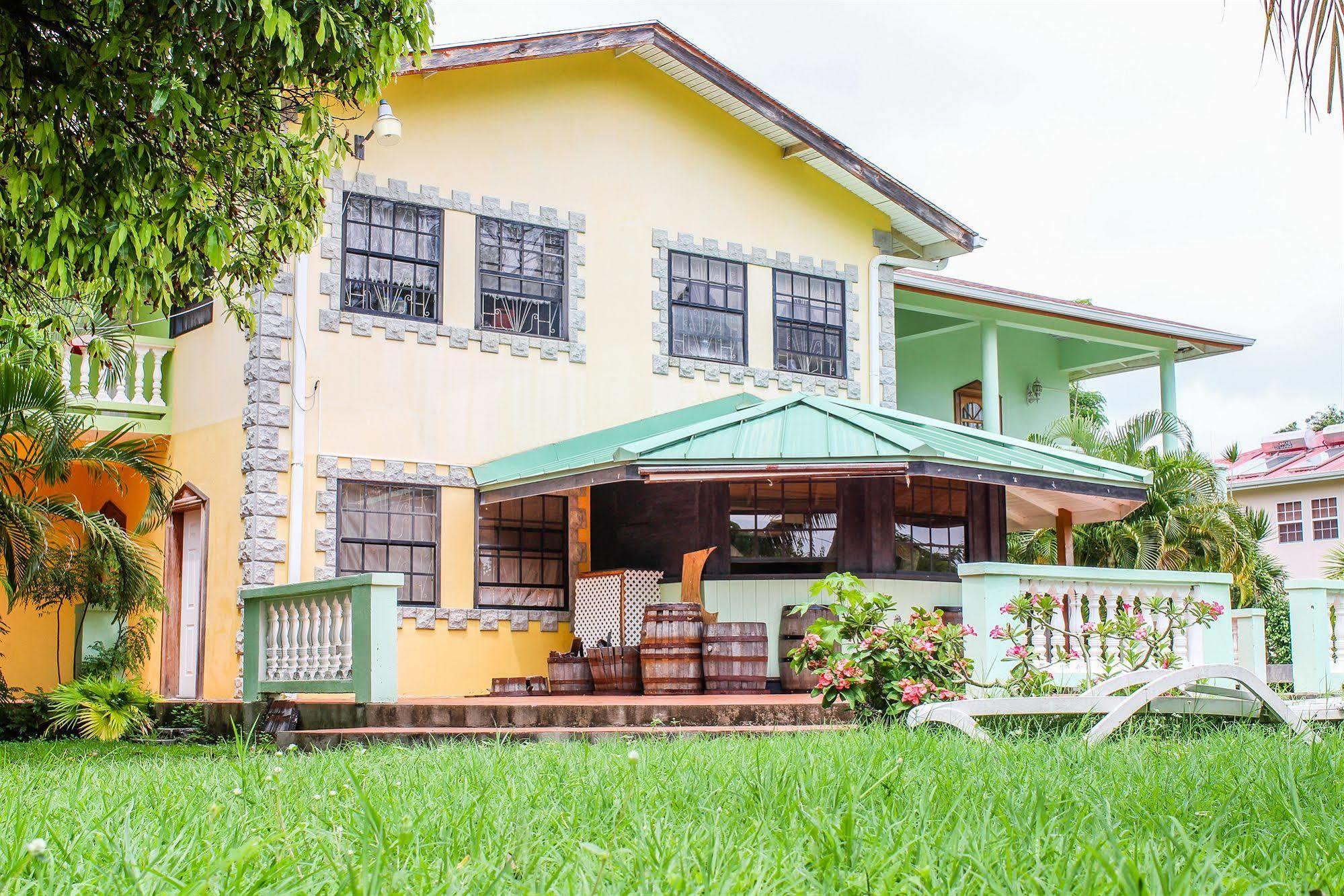 Hewanorra Gardens Hotel Vieux Fort Bagian luar foto