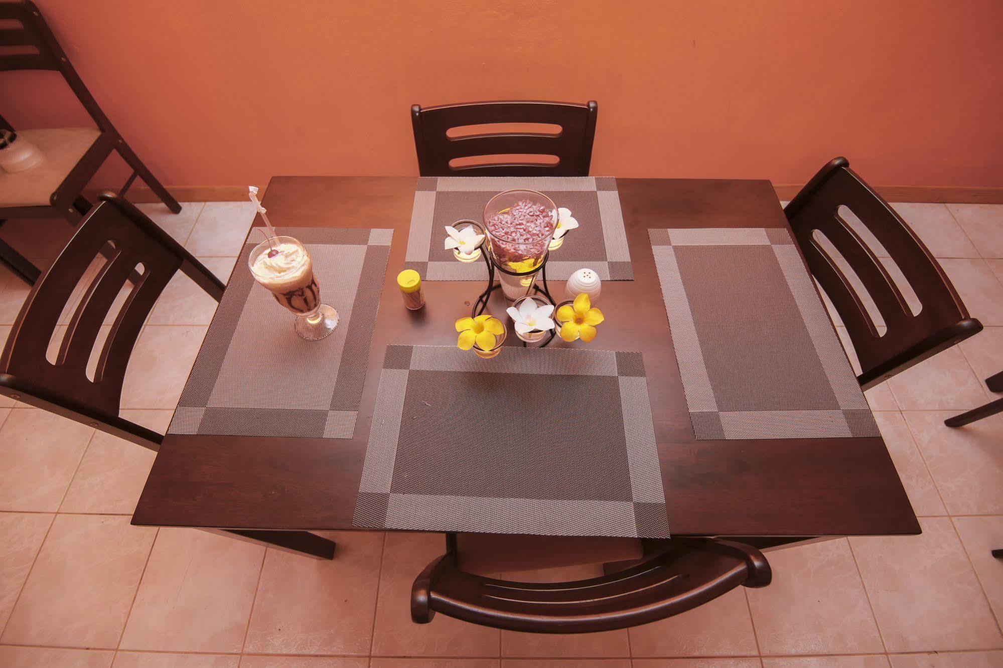 Hewanorra Gardens Hotel Vieux Fort Bagian luar foto